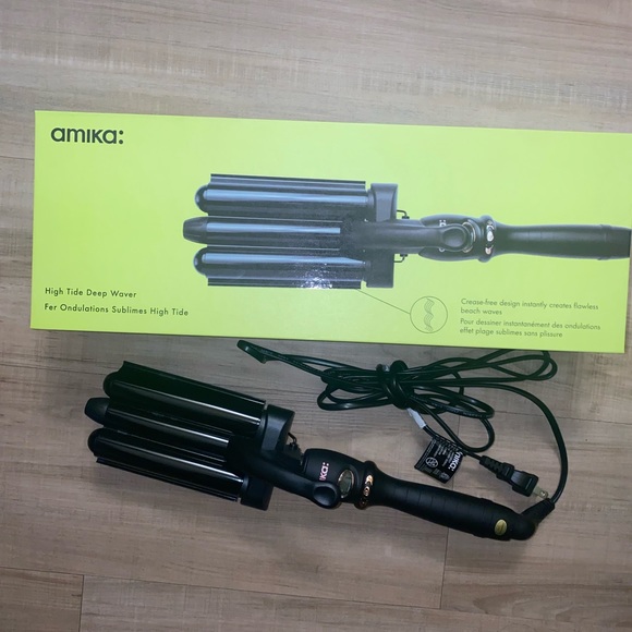 Amika High Tide Deep Waver Styling Tool - Picture 3 of 4